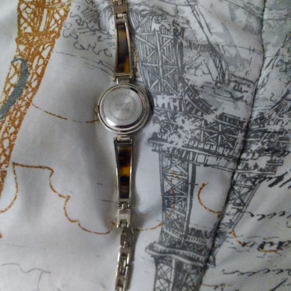 Ladies watch - Picture 3 of 3